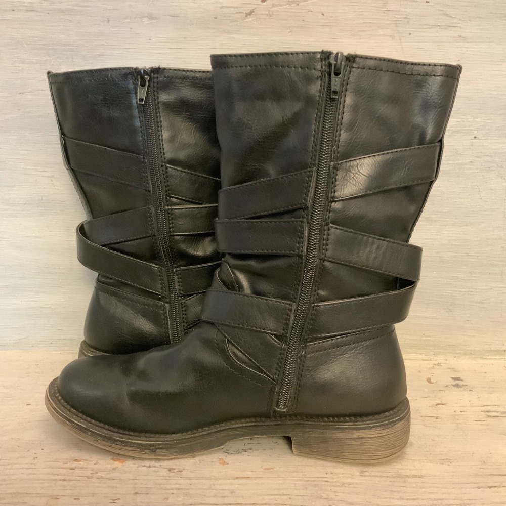 Kohl's Faux Leather Katsura Black Strappy Buckle Embellished Moto Boots 9M GC - Picture 5 of 7